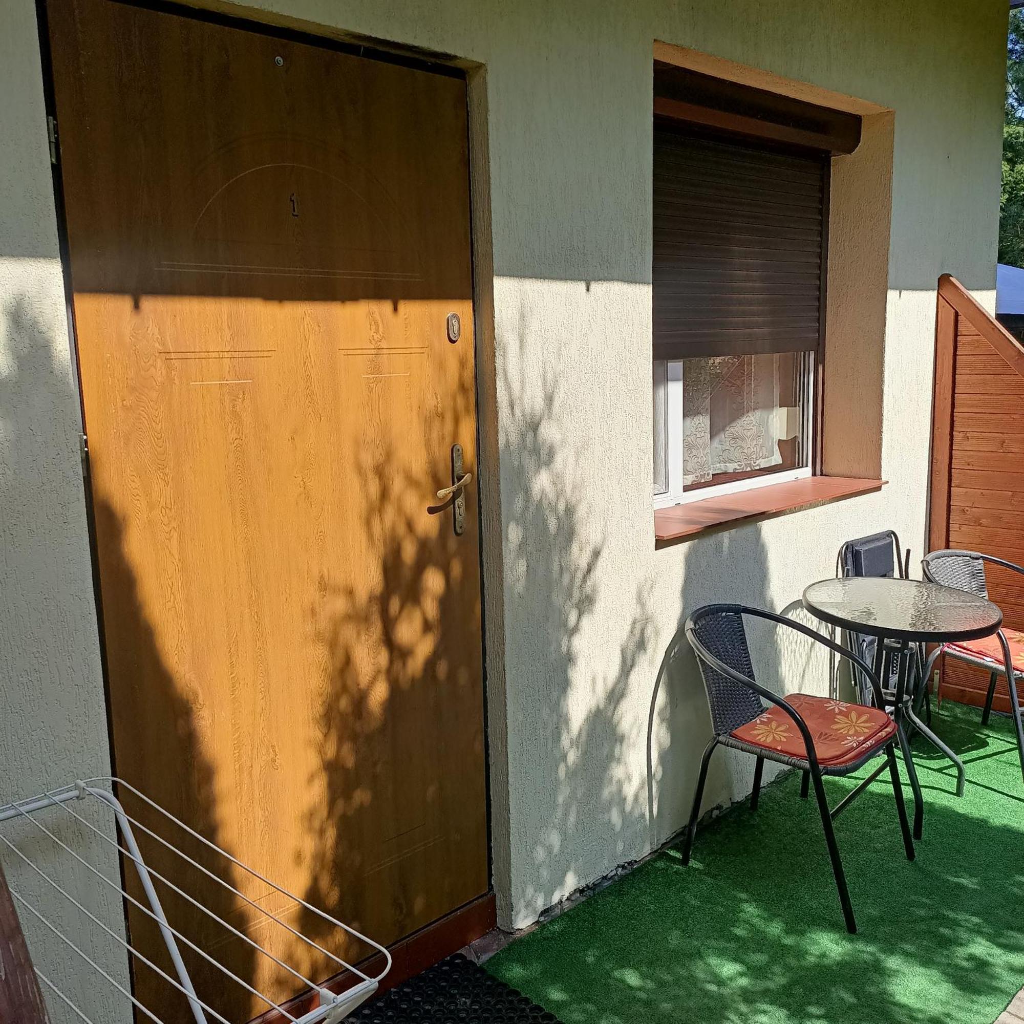 אוקונינקה "Vanilla" Pokoje I Apartamenty Nad Brzegiem Jeziora מראה חיצוני תמונה
