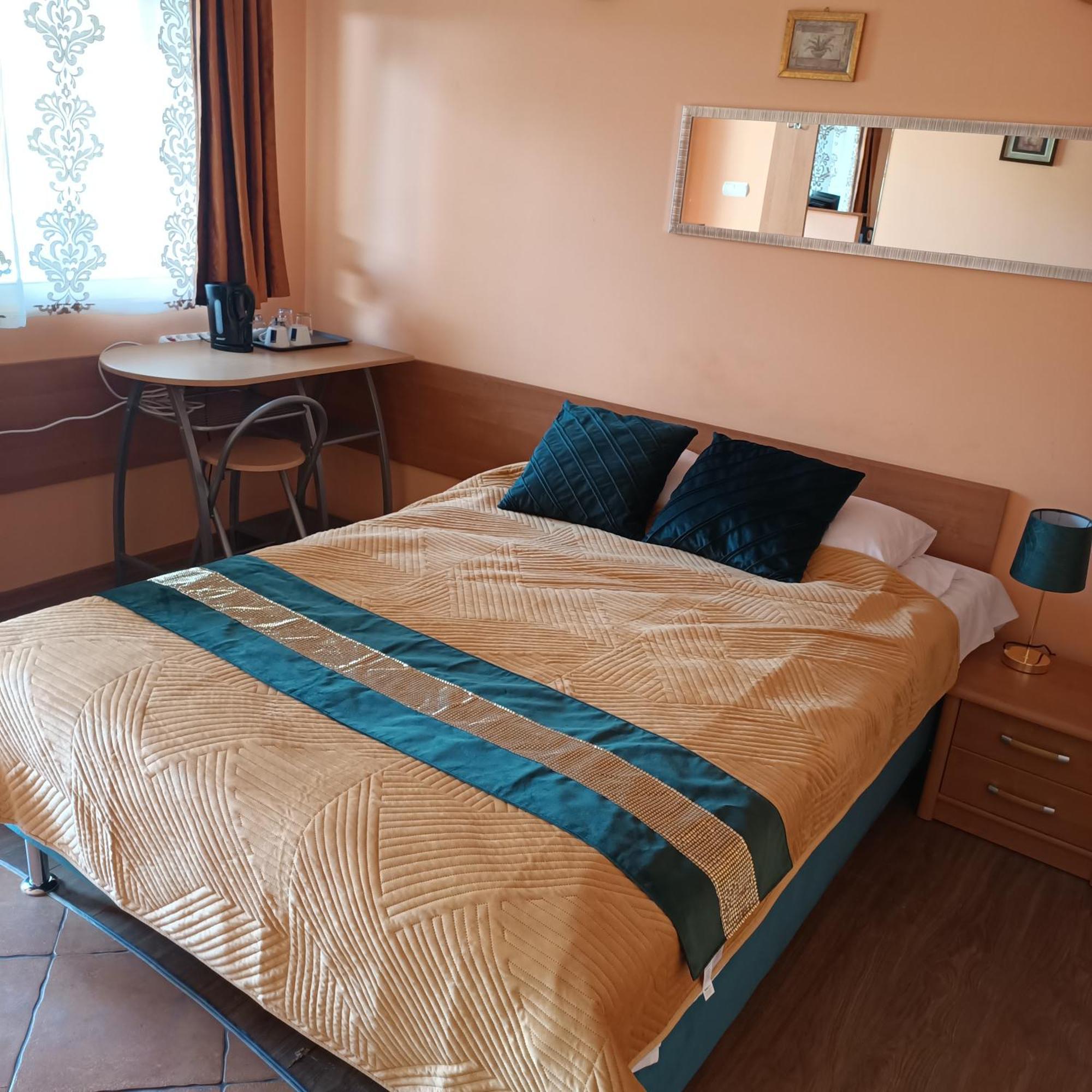 אוקונינקה "Vanilla" Pokoje I Apartamenty Nad Brzegiem Jeziora מראה חיצוני תמונה